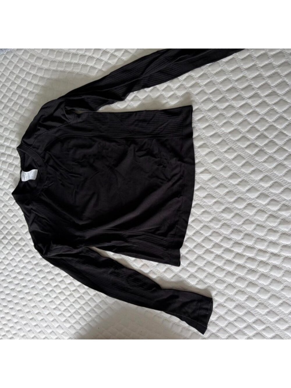 Black Old Navy long sleeve top in size M, I wore as a scrub top!